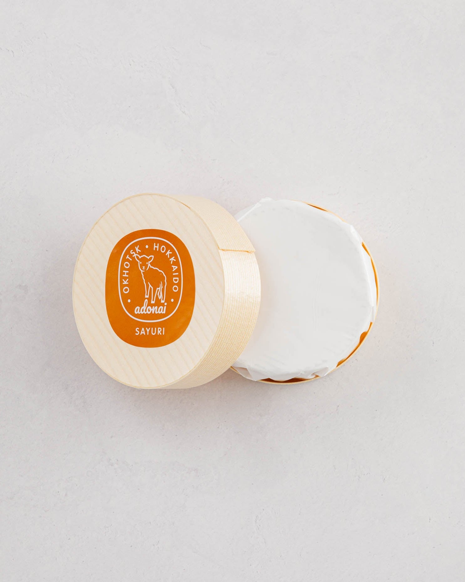 北海道興部町 チーズ SAYURI(白かびタイプ)180g×3pc