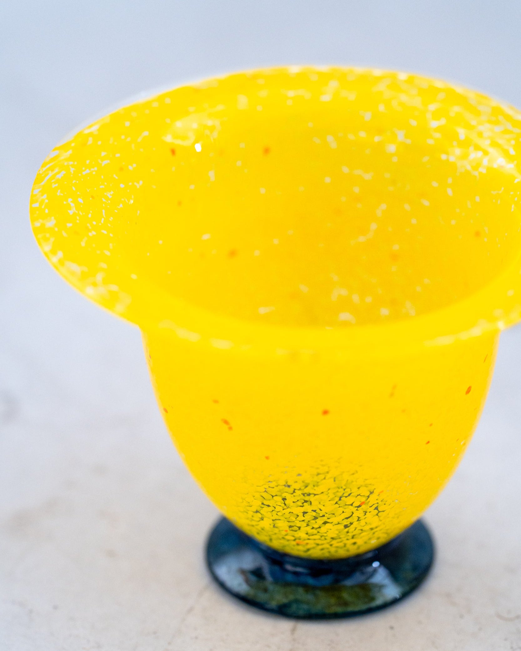 ヴィンテージフラワーベース(yellow A)