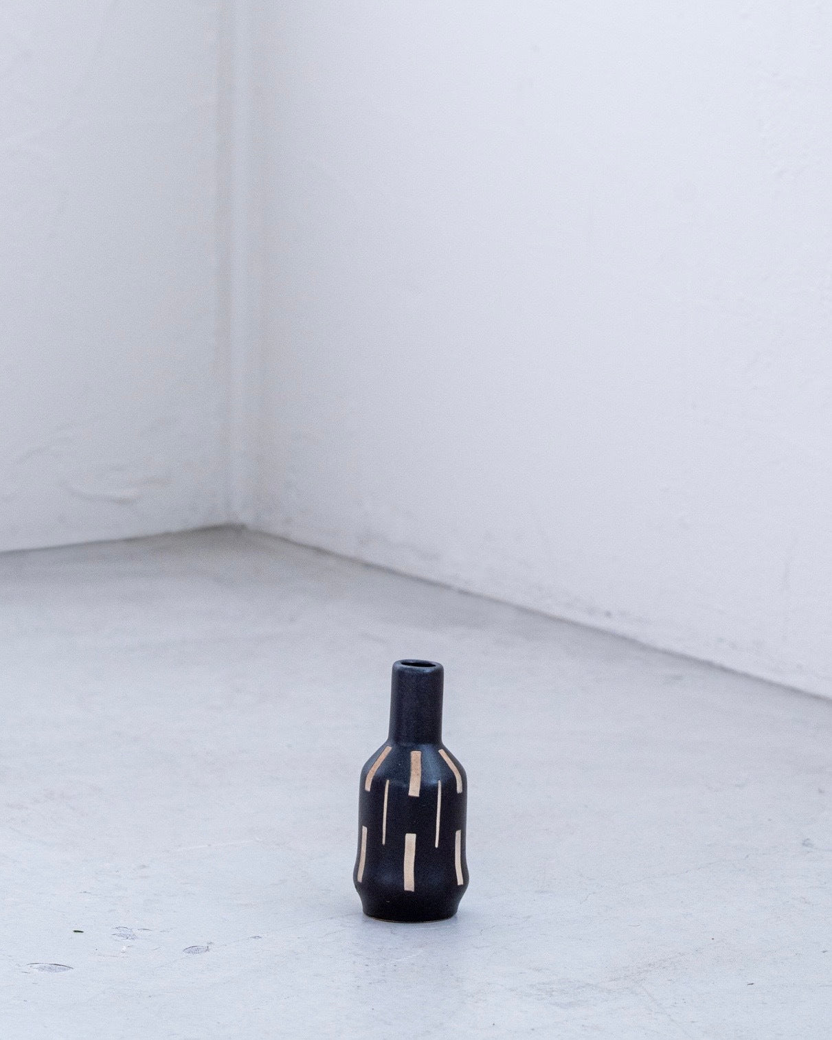 ヴィンテージフラワーベース(multi E)