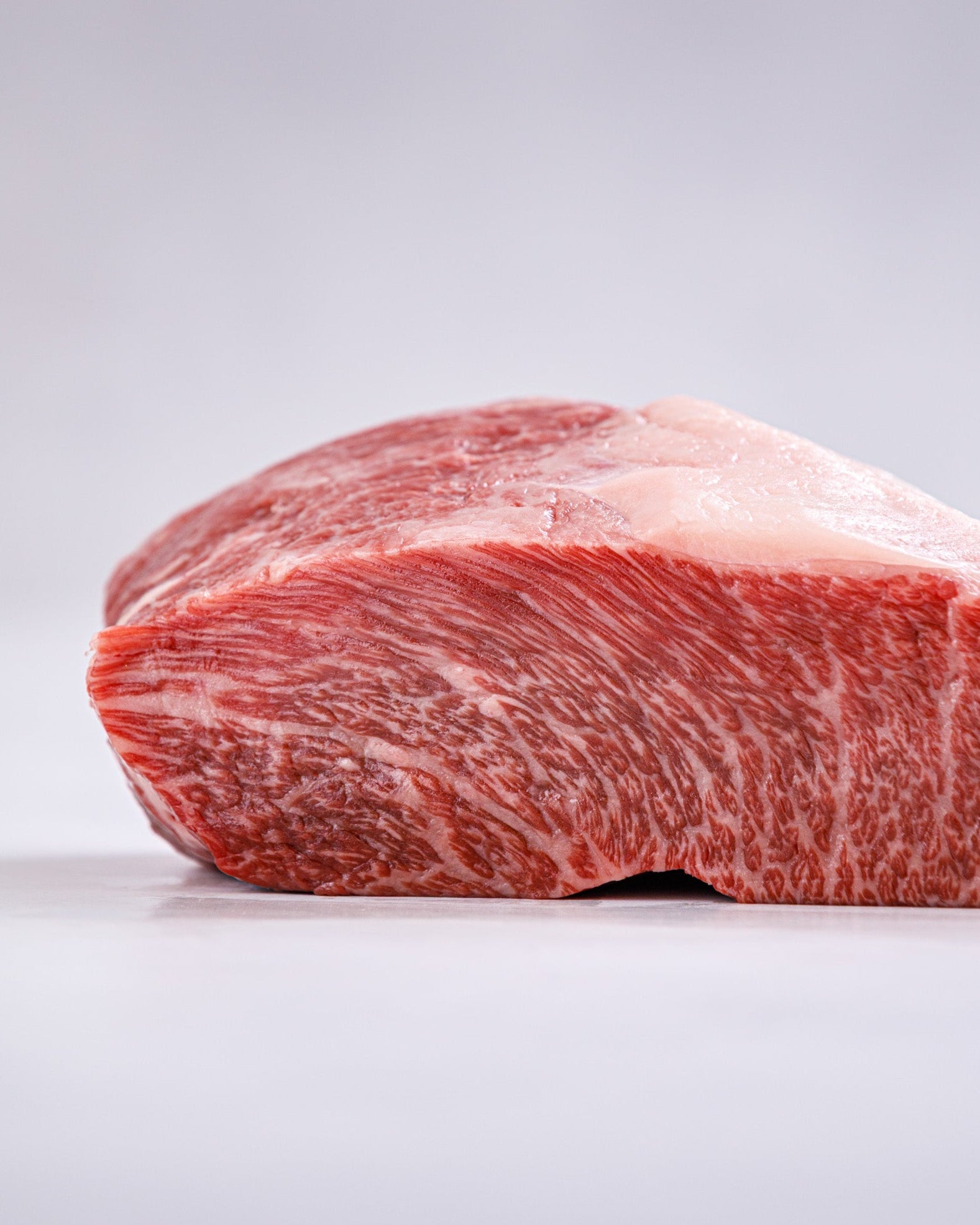 国産飼料100%で育てられた山形プレミアム牛「和の奏」 イチボ 1kg