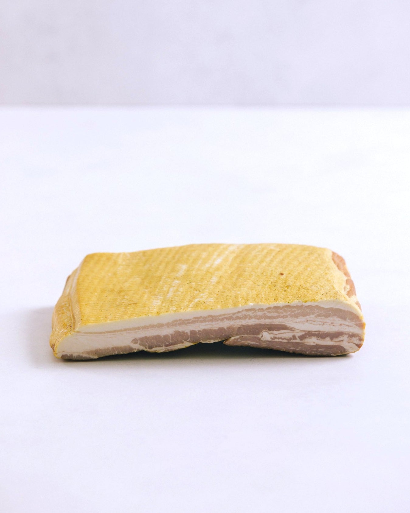 山形県高畠町　ベーコンブロック（乾塩法・無着色・保存料・アミノ酸不使用／無塩せき）　1kg　冷凍