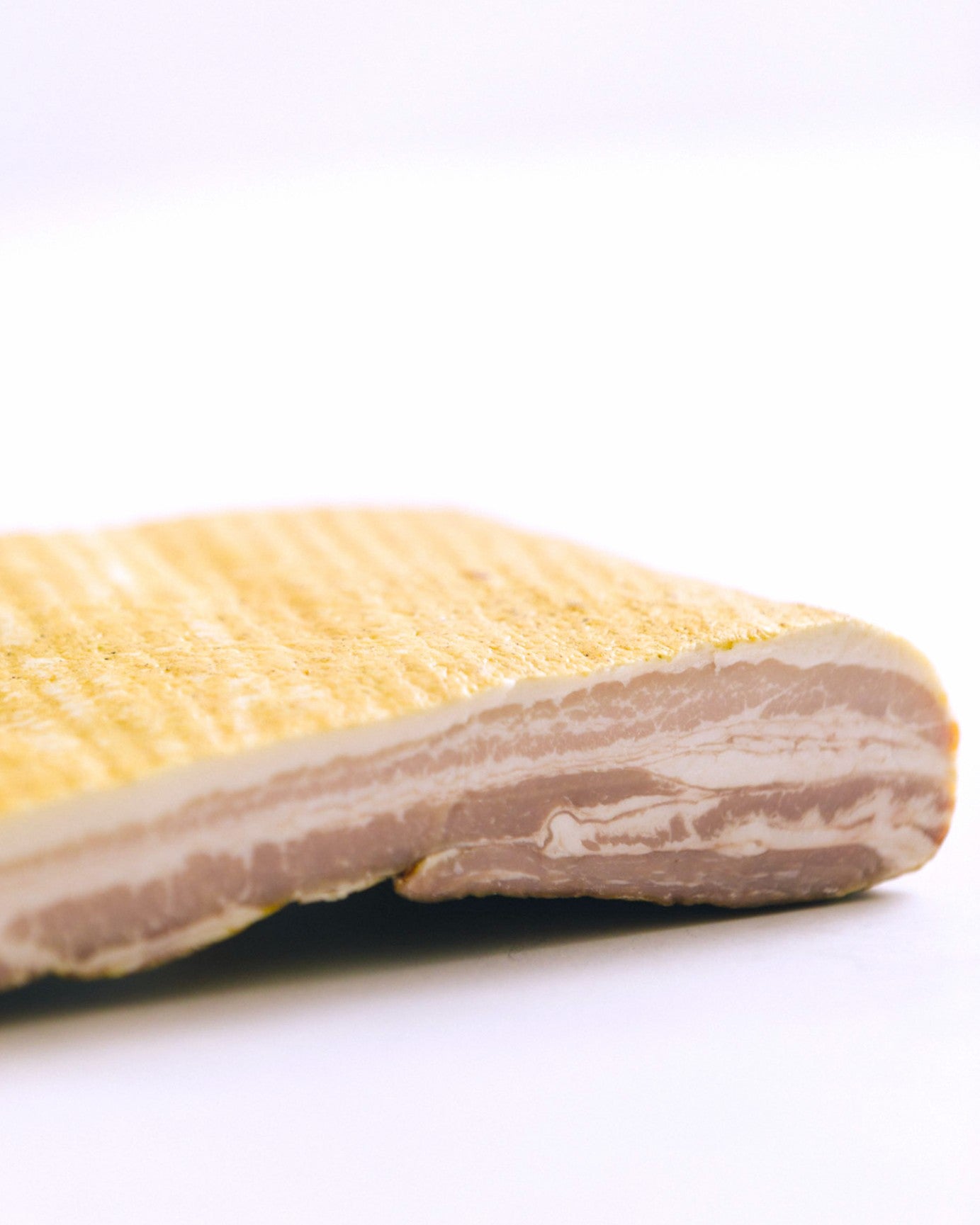 山形県高畠町 ベーコンブロック（乾塩法・無着色・保存料・アミノ酸不
