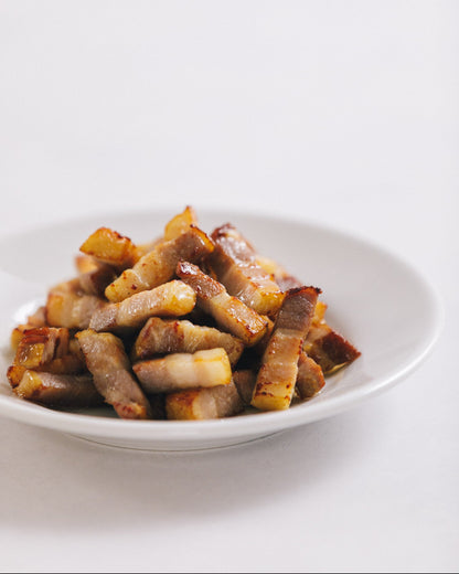 山形県高畠町　ベーコンキューブ（乾塩法・無着色・保存料・アミノ酸不使用／無塩せき）　1kg　冷凍