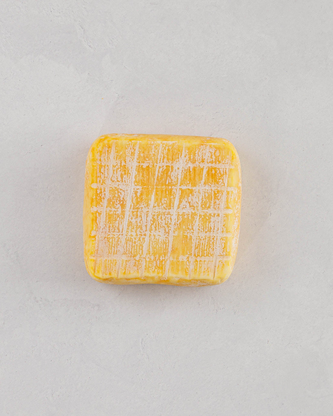 北海道興部町 チーズ カレ・ド・エール 300g×3pc