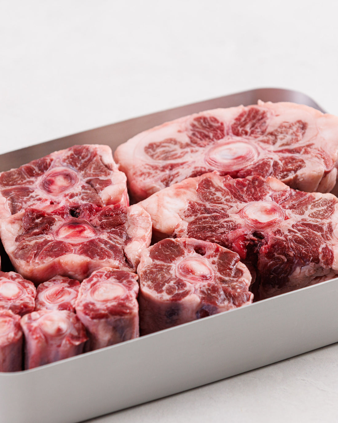 ARF Select ハーブで育てられた十勝牛 テール 間接カット 1.5～2kg 冷凍