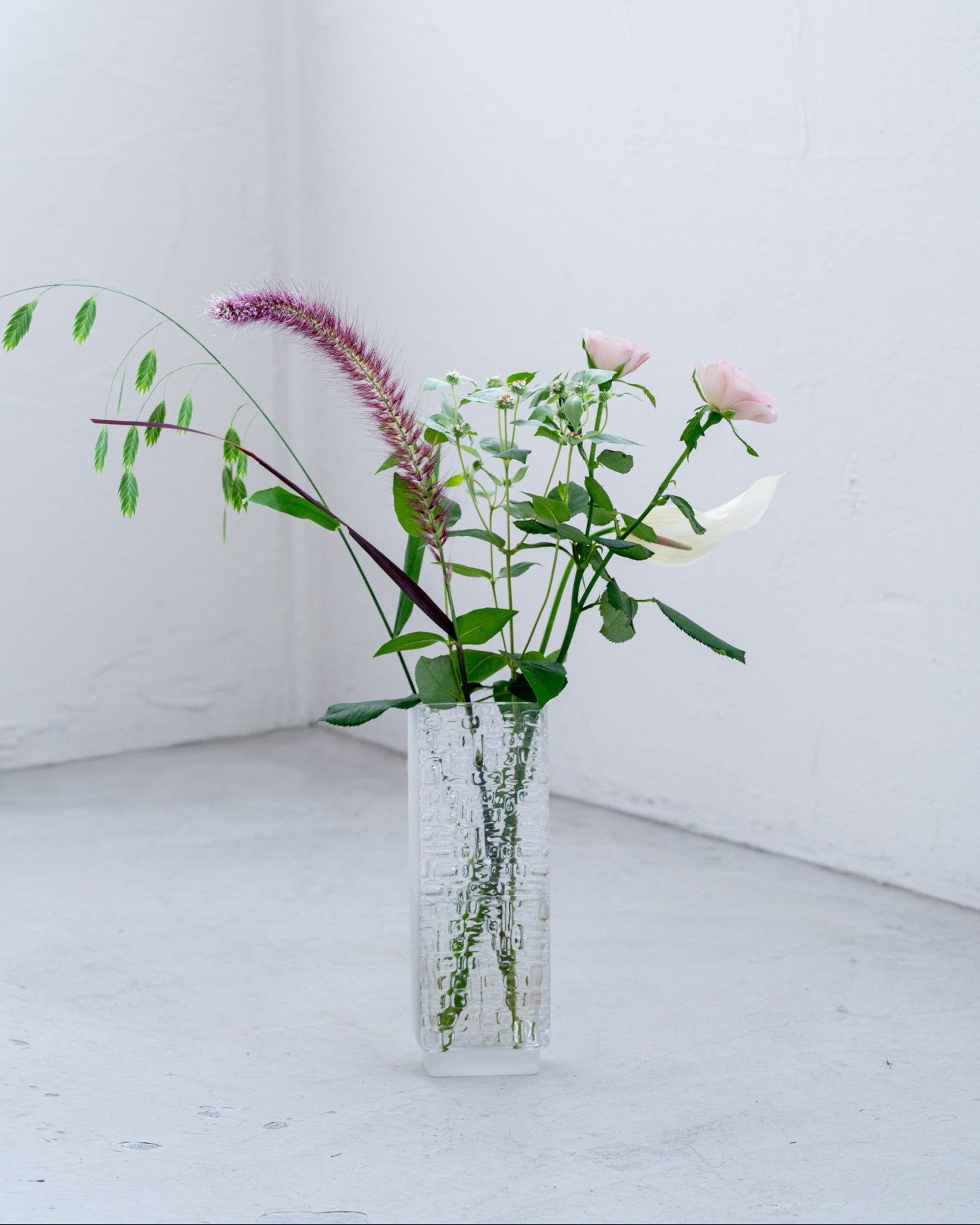 ヴィンテージフラワーベース（glass E）