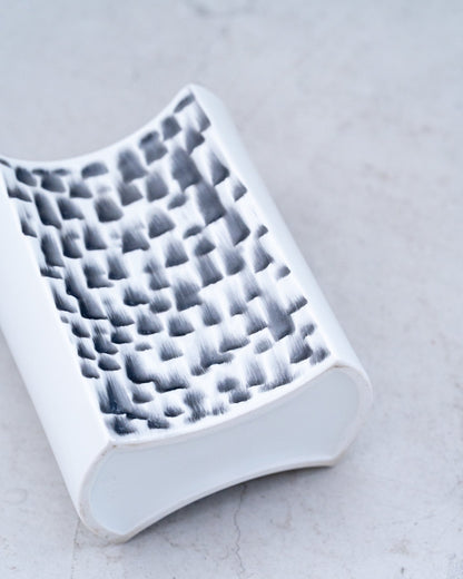 ヴィンテージフラワーベース（multi A）