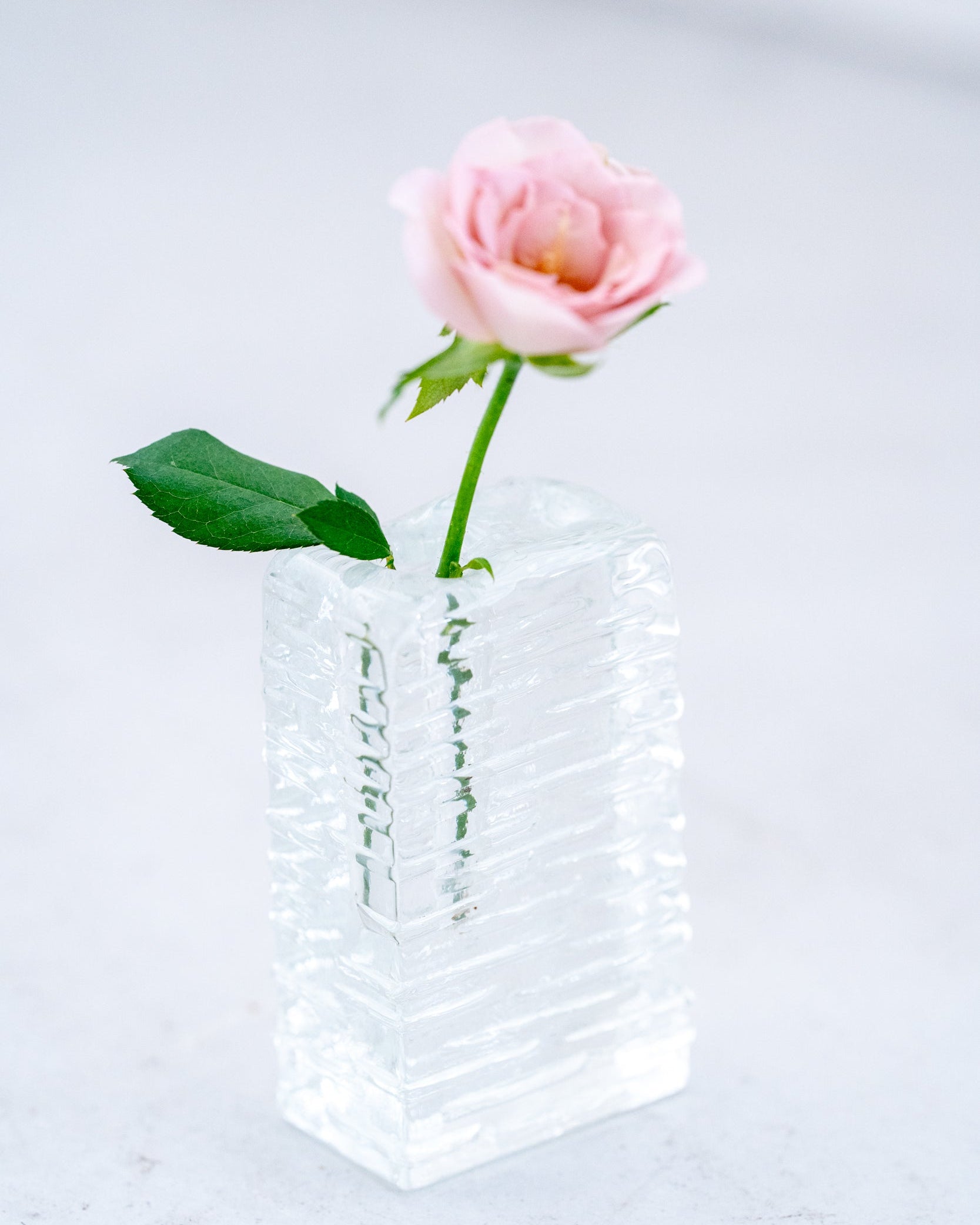 ヴィンテージフラワーベース（glass D）