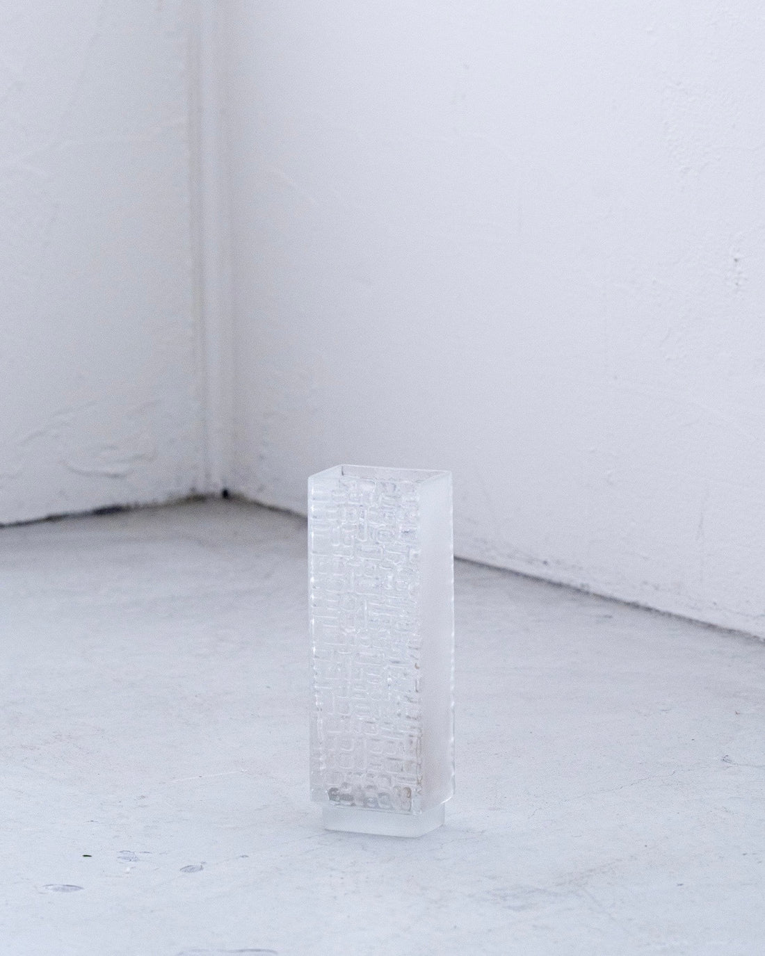 ヴィンテージフラワーベース（glass E）