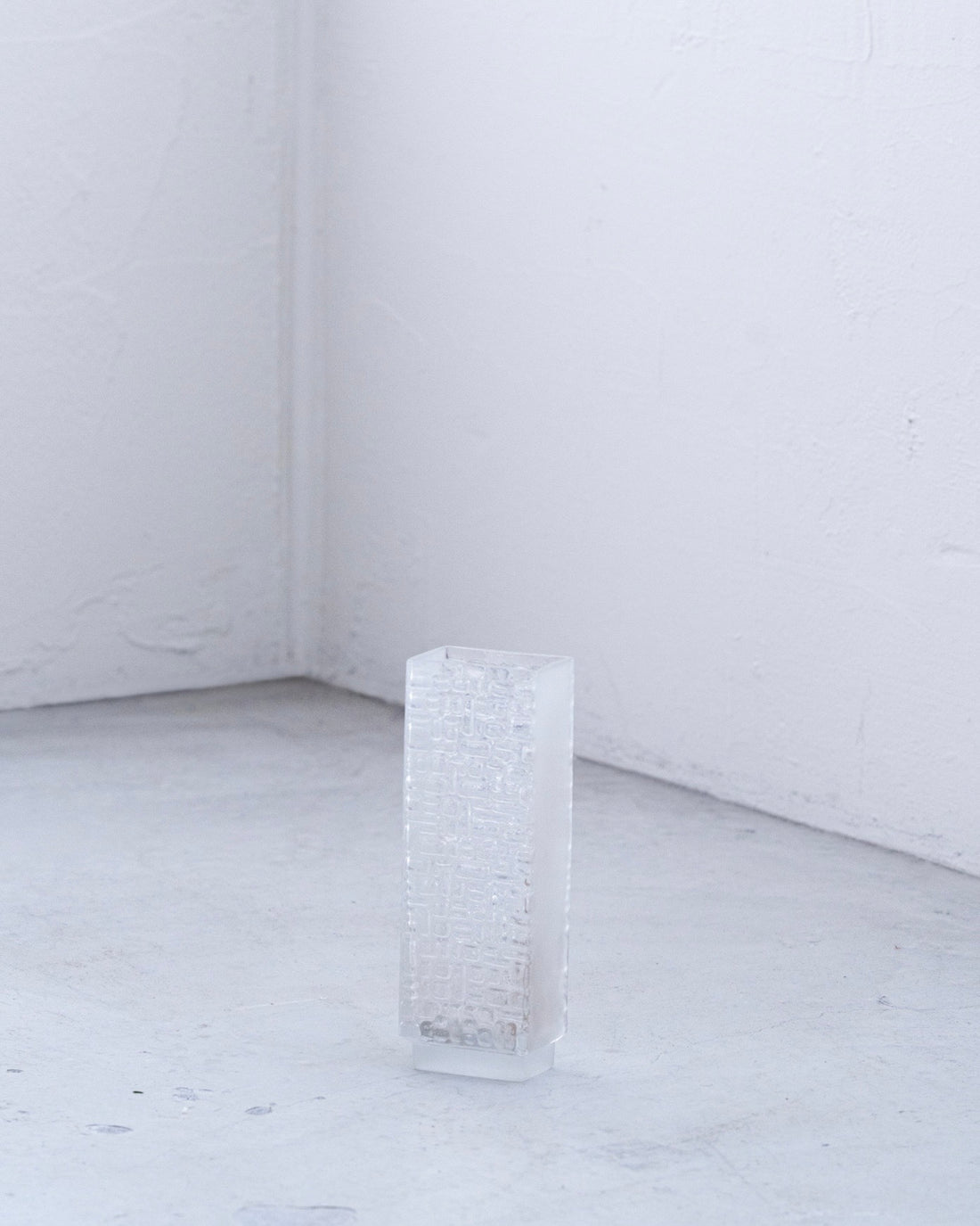 ヴィンテージフラワーベース（glass E）